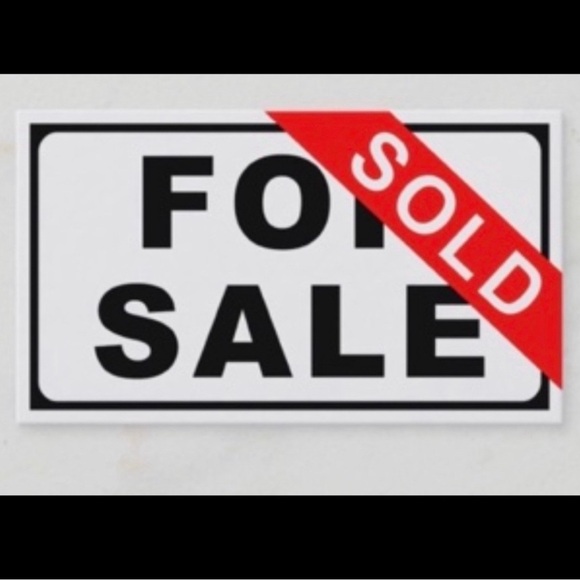 Banana Republic hooded striped sweater. In good condition. - Picture 1 of 9